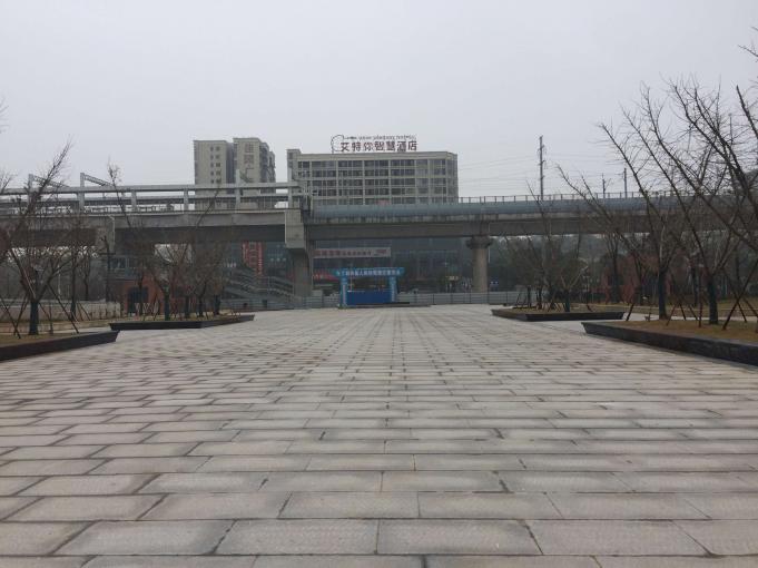 城際鐵路生態動物園站